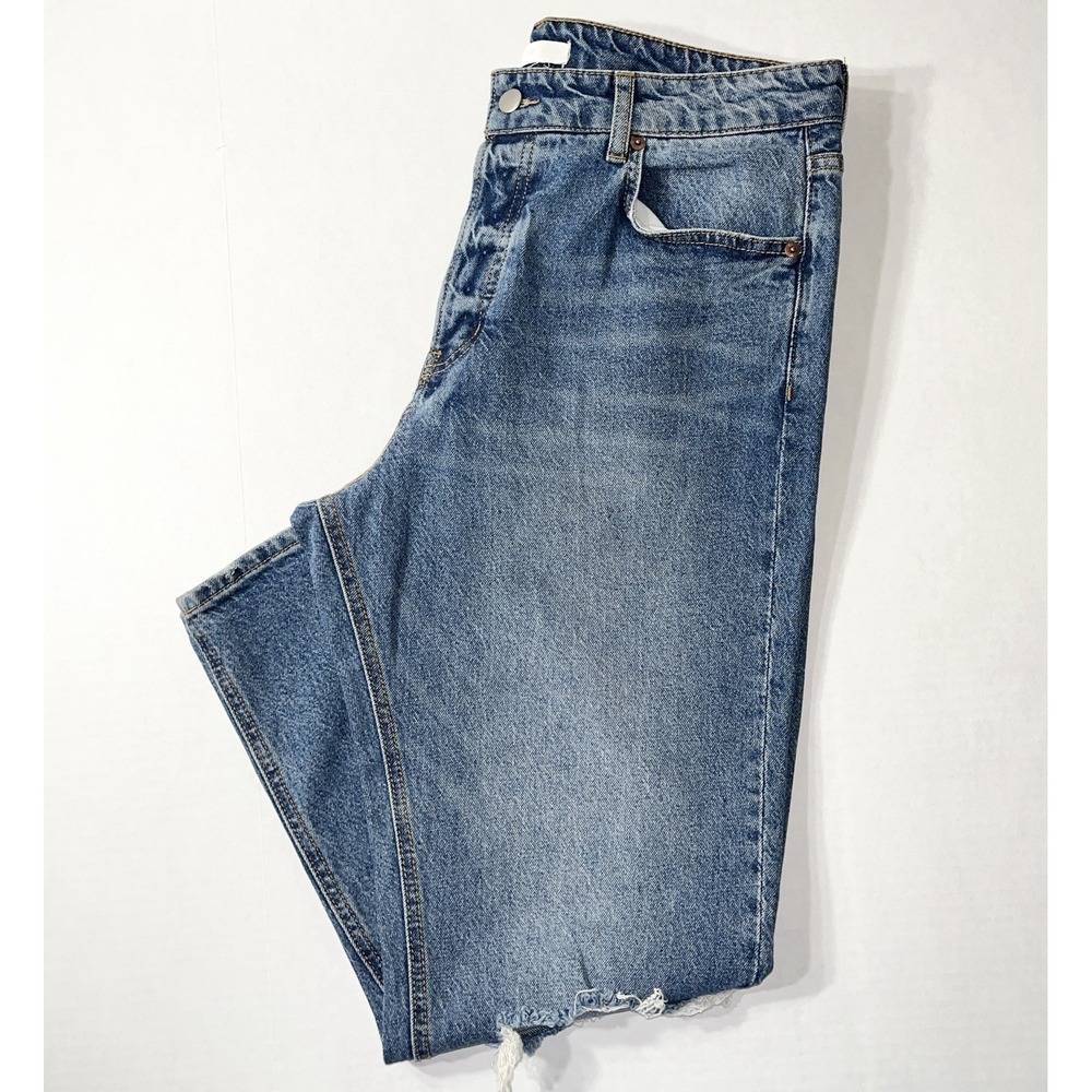 NWT H&M Jeans Women's 12‎ Blue Distressed Boyfriend Fit Buttonfly Stretch Brat